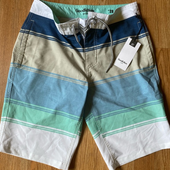 Goodiellow & co Size 28 Mens swim trunks board-short’s UPF 50+ - Picture 2 of 3